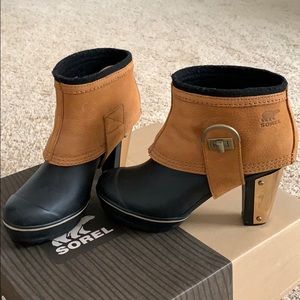 Sorel Medina 11 Heeled Booties Weatherproof Womens